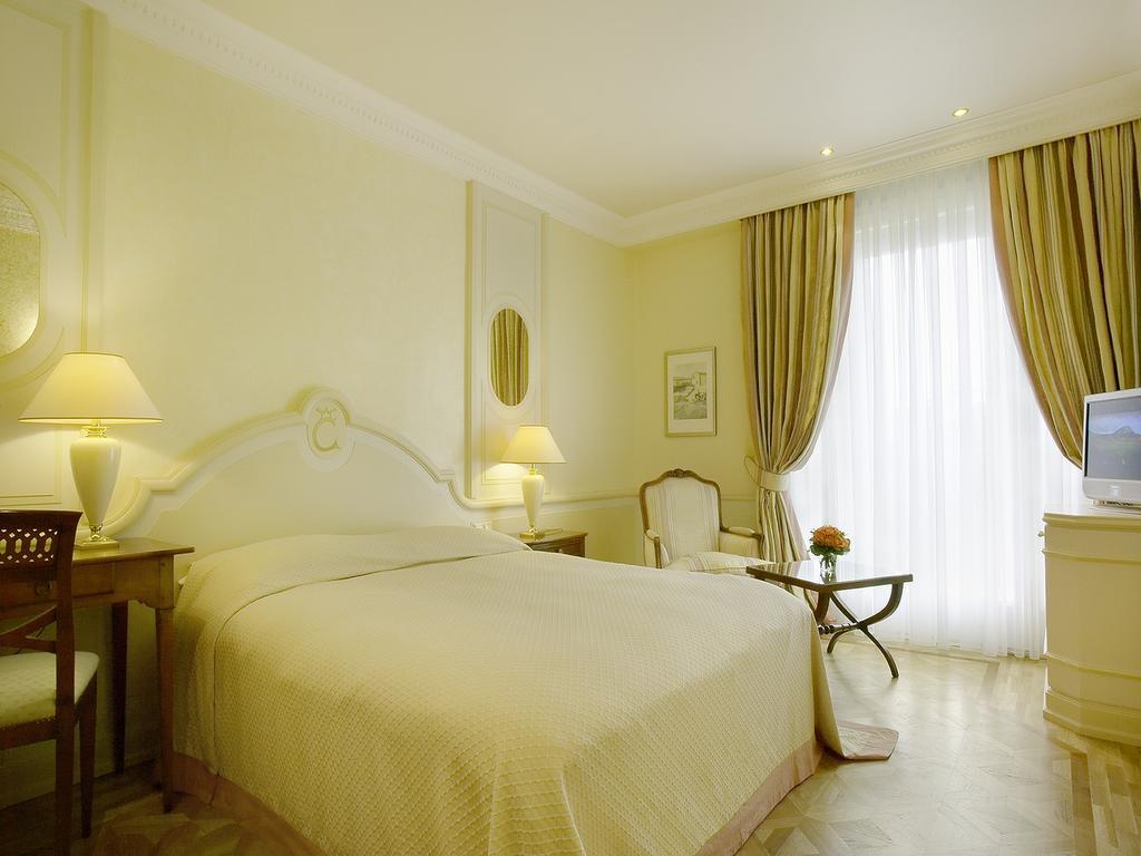 Colombi Hotel Fryburg Bryzgowijski Pokój zdjęcie A room at the hotel