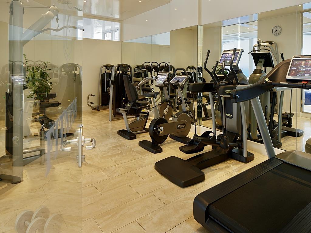 Colombi Hotel Fryburg Bryzgowijski Zewnętrze zdjęcie The gym at the Mandarin Oriental, Munich