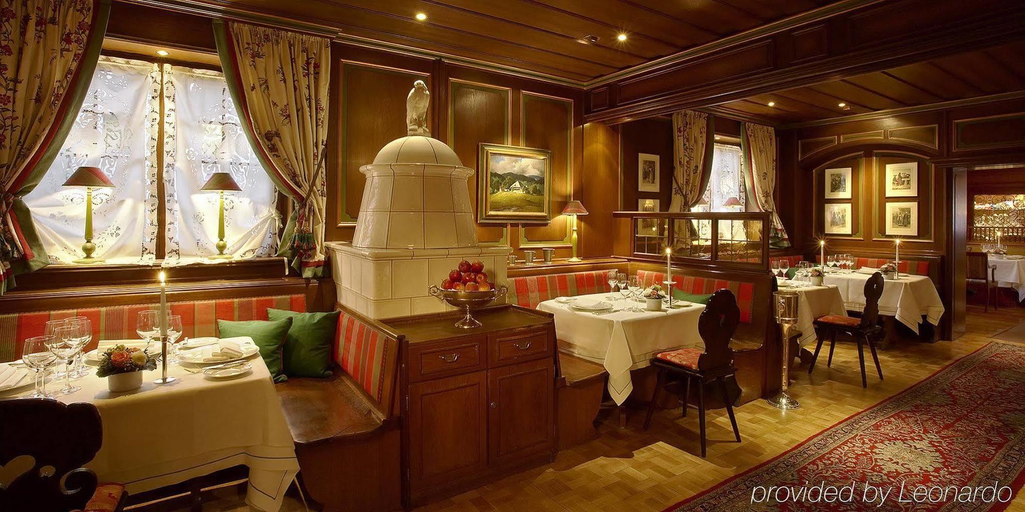 Colombi Hotel Fryburg Bryzgowijski Zewnętrze zdjęcie The interior of the restaurant
